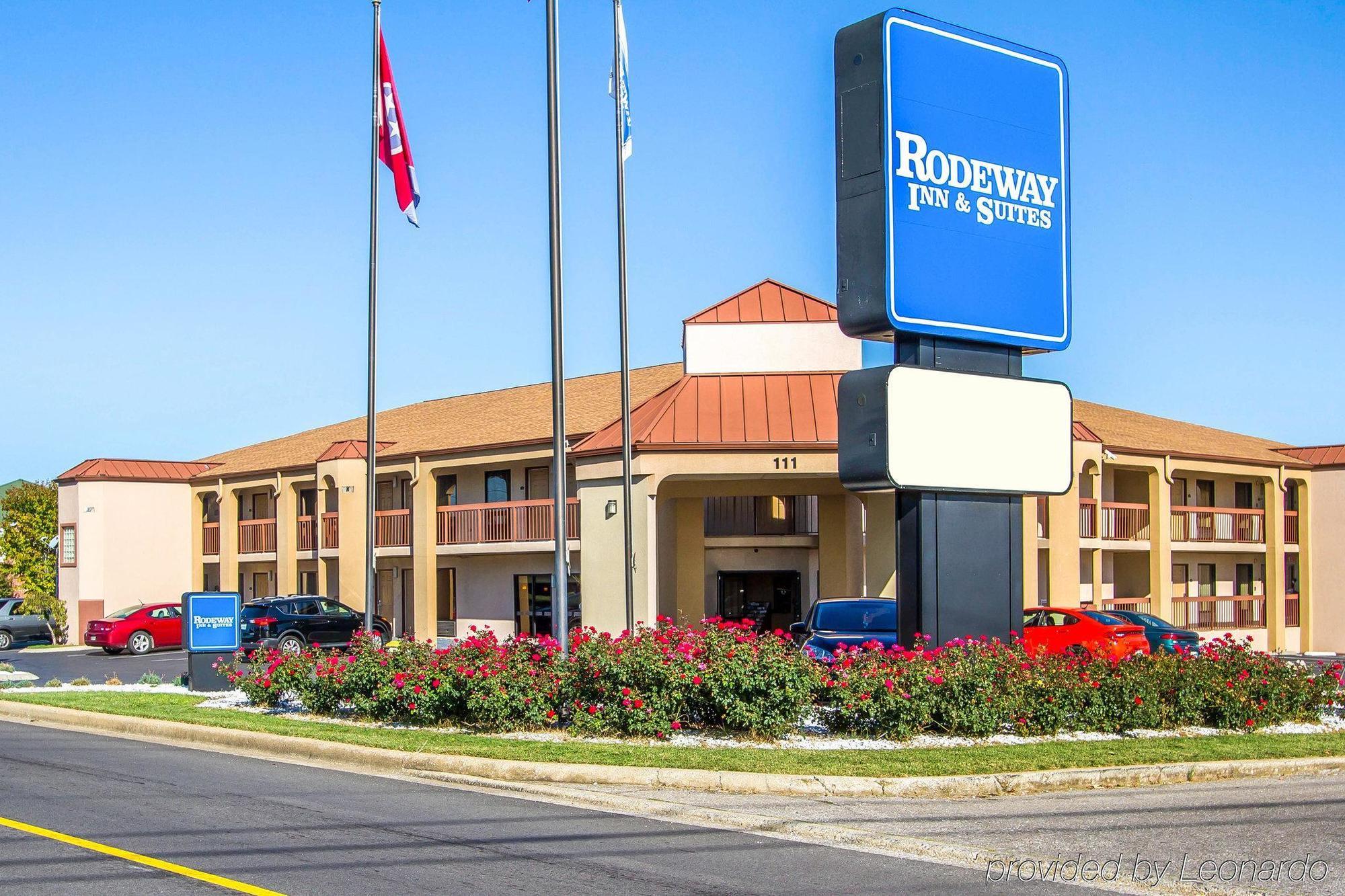 Rodeway Inn&Suites North Clarksville Extérieur photo